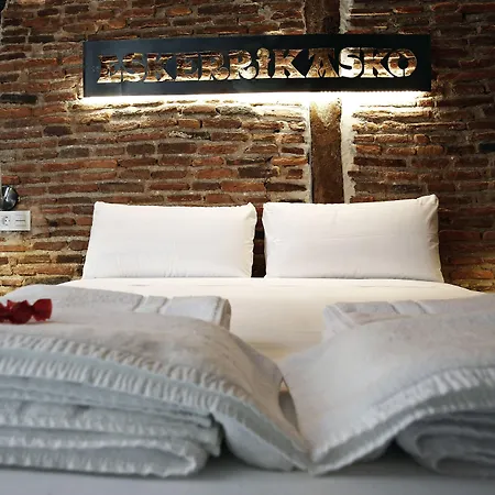 Basque Boutique By Gaiarooms-3